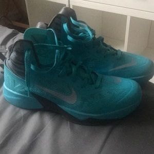 Nike Hyperfuse BBall shoes